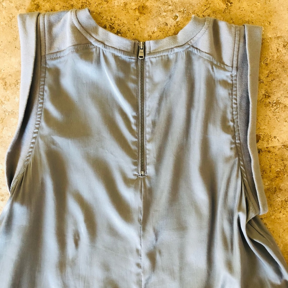 π₯π₯LAST DAY π₯π₯ Lou & Grey Silky Light Gray Dress - Picture 5 of 8
